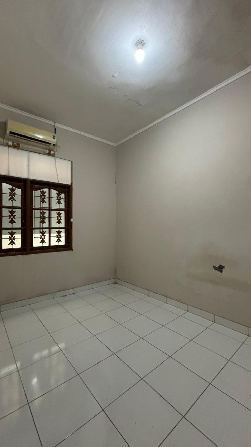 Rumah Bagus Di Komp Perdagangan Ciledug Kota Tangerang