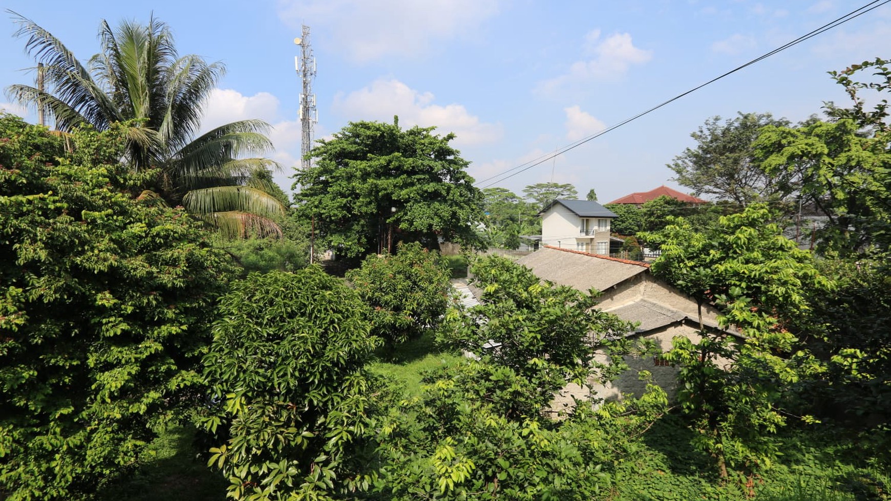 DIJUAL RUMAH VILLA SUASANA ASRI DI CIMANDALA BOGOR, COCOK UNTUK LIBURAN