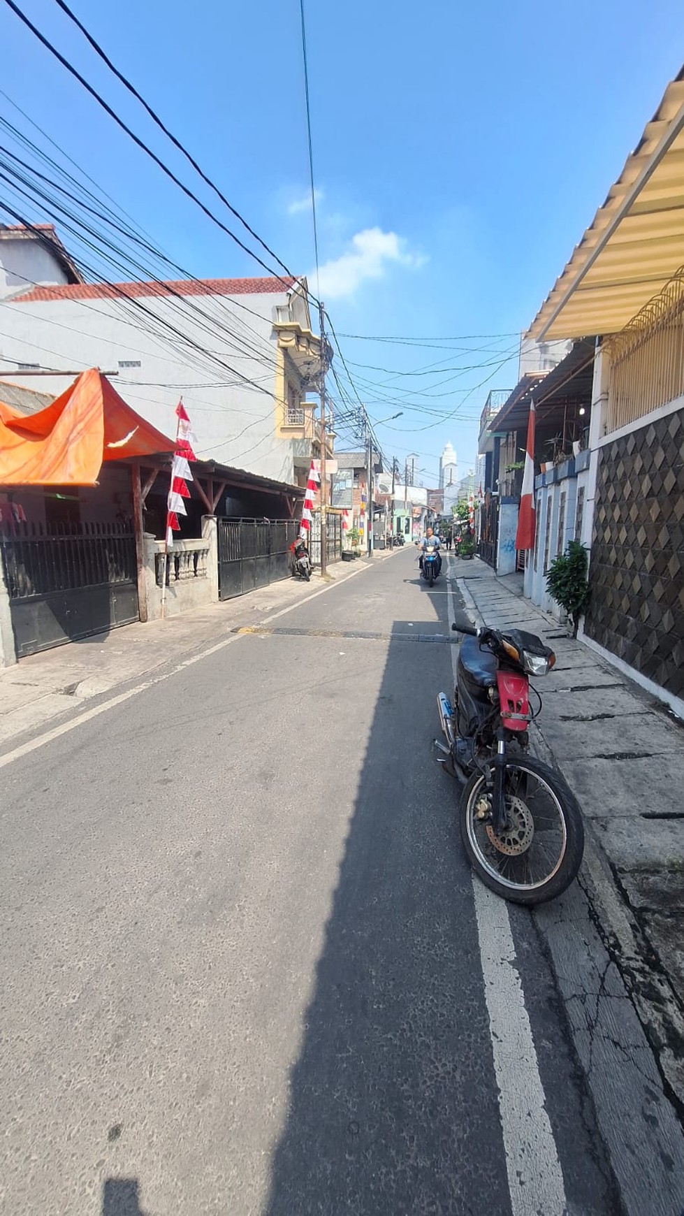 Rumah 1 Lantai , lokasi OK bisa buat usaha di Serdang Kemayoran