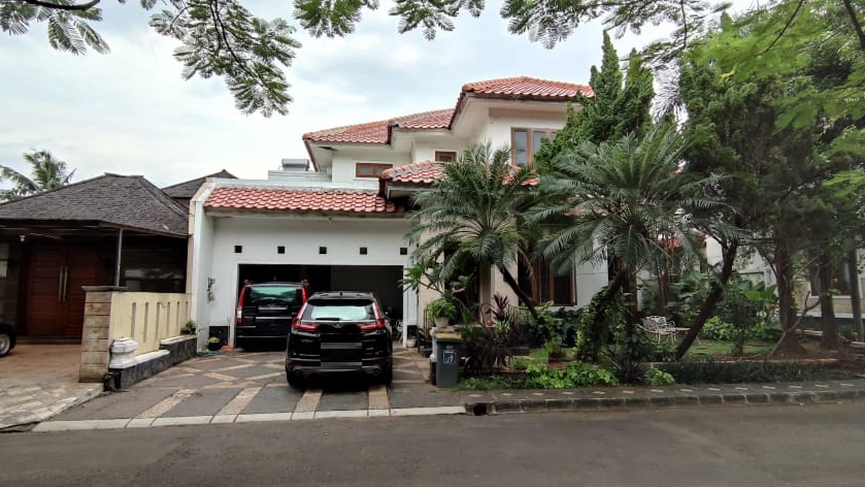 Rumah Hitung Tanah Area Cipete