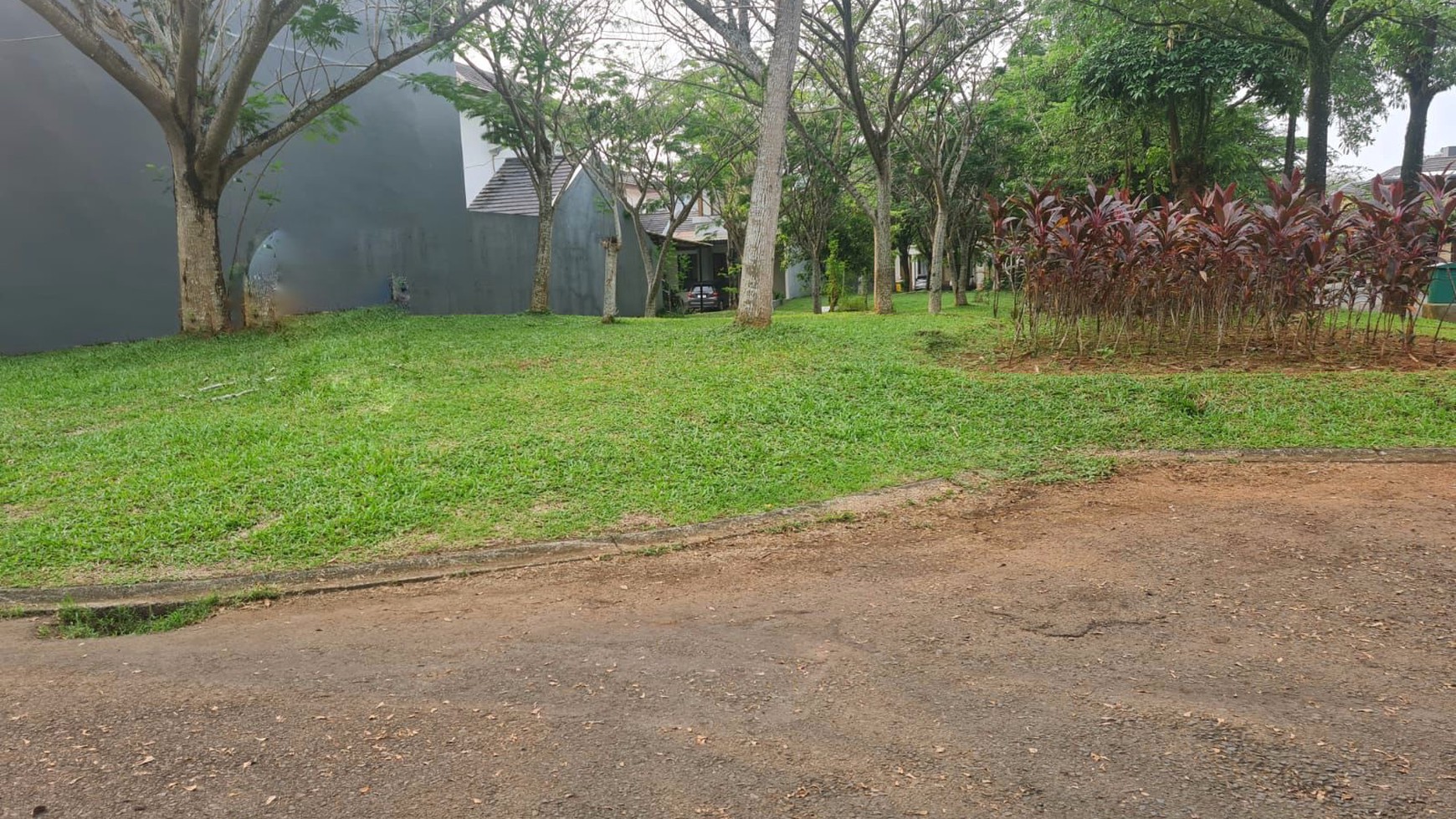 Rumah Hitung Tanah Area Cipete