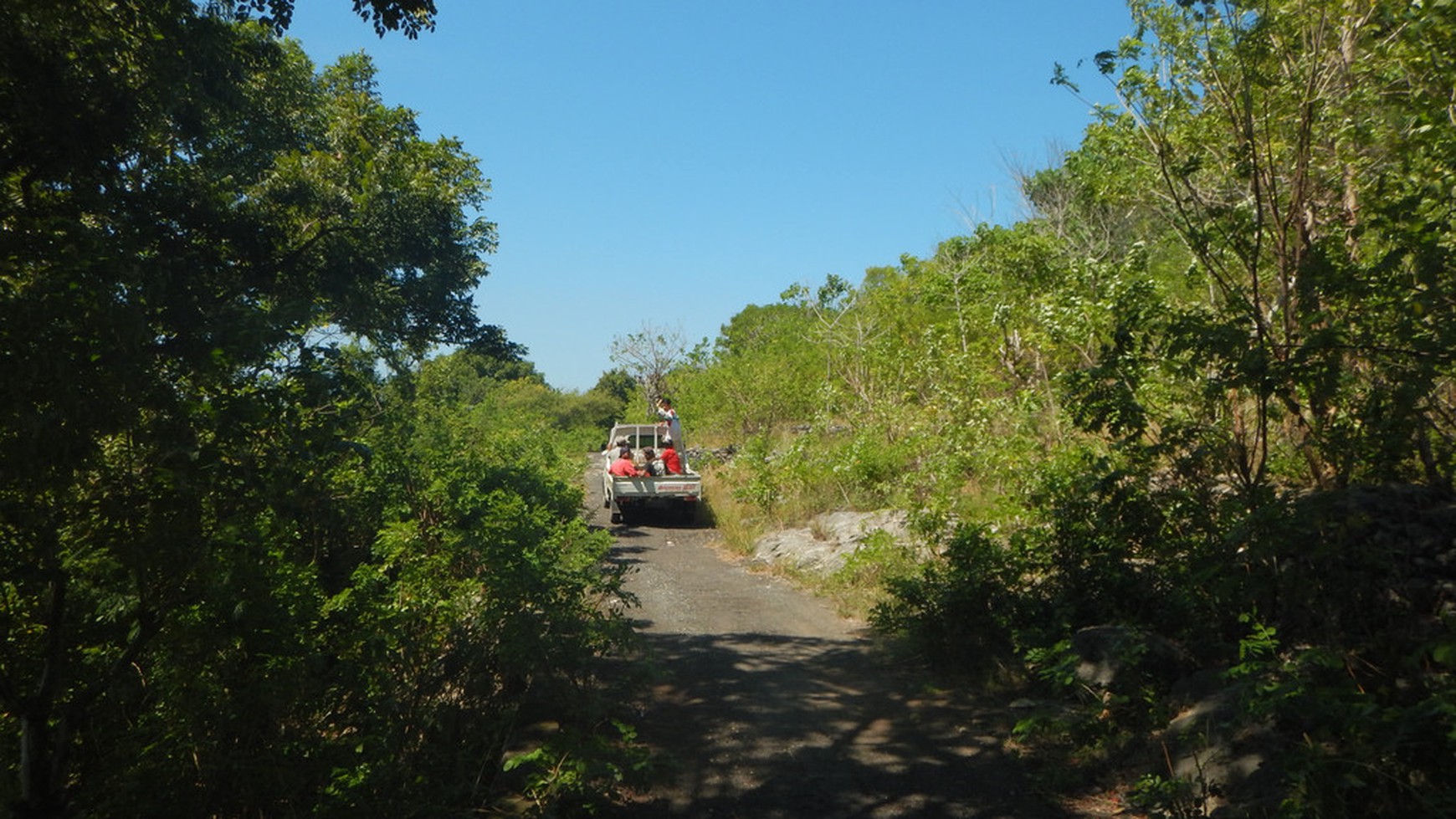 Uninterrupted Beautiful View Hill 3850 Sqm Freehold Land In Nusa Penida