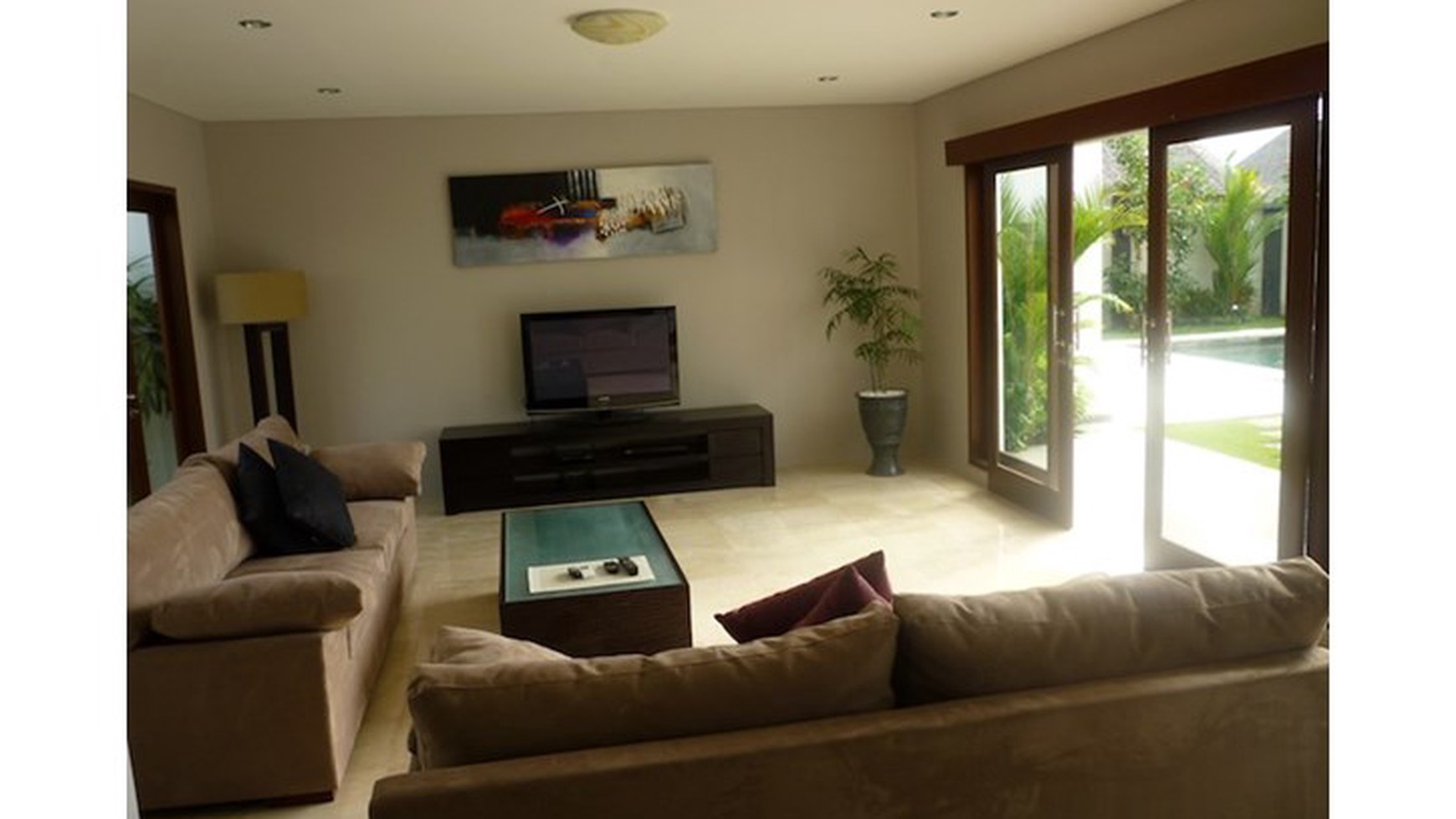 Central In Berawa Beach Canggu Bali