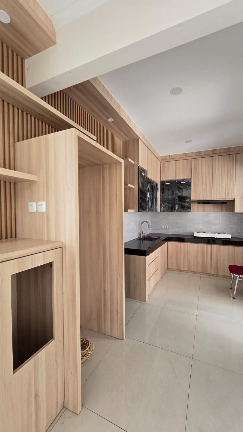 Rumah Posisi hook,Baru di Bintaro Jaya Sektor 5