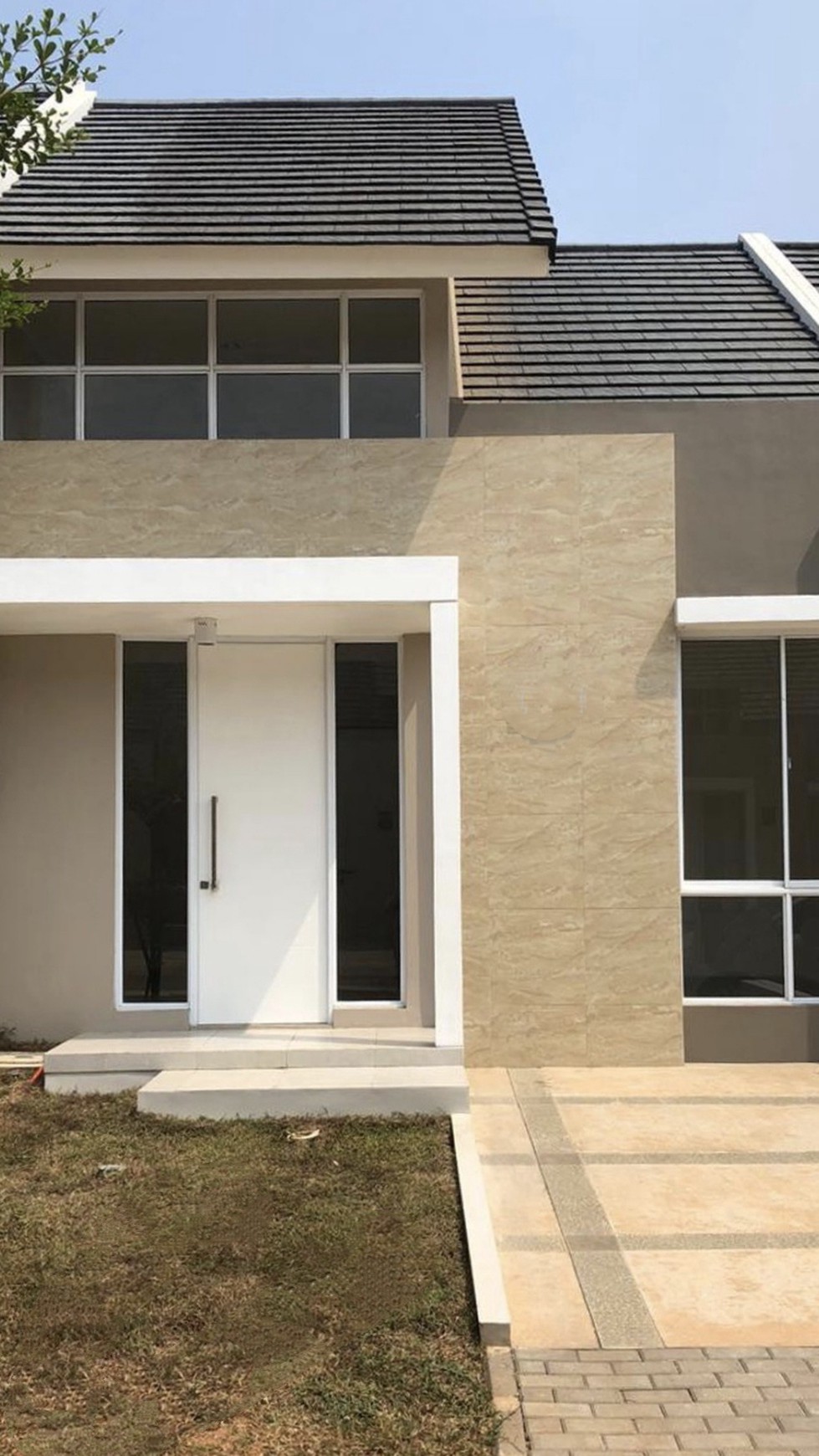 Dijual Rumah Cantik Minimalis Di Monteverde type Caryota, Citraland Cileungsi, Cibubur, Bogor