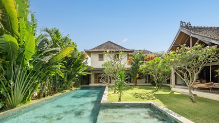 Leasehold - Stunning Traditional-Modern Mixed Real Estate in Peaceful Umalas