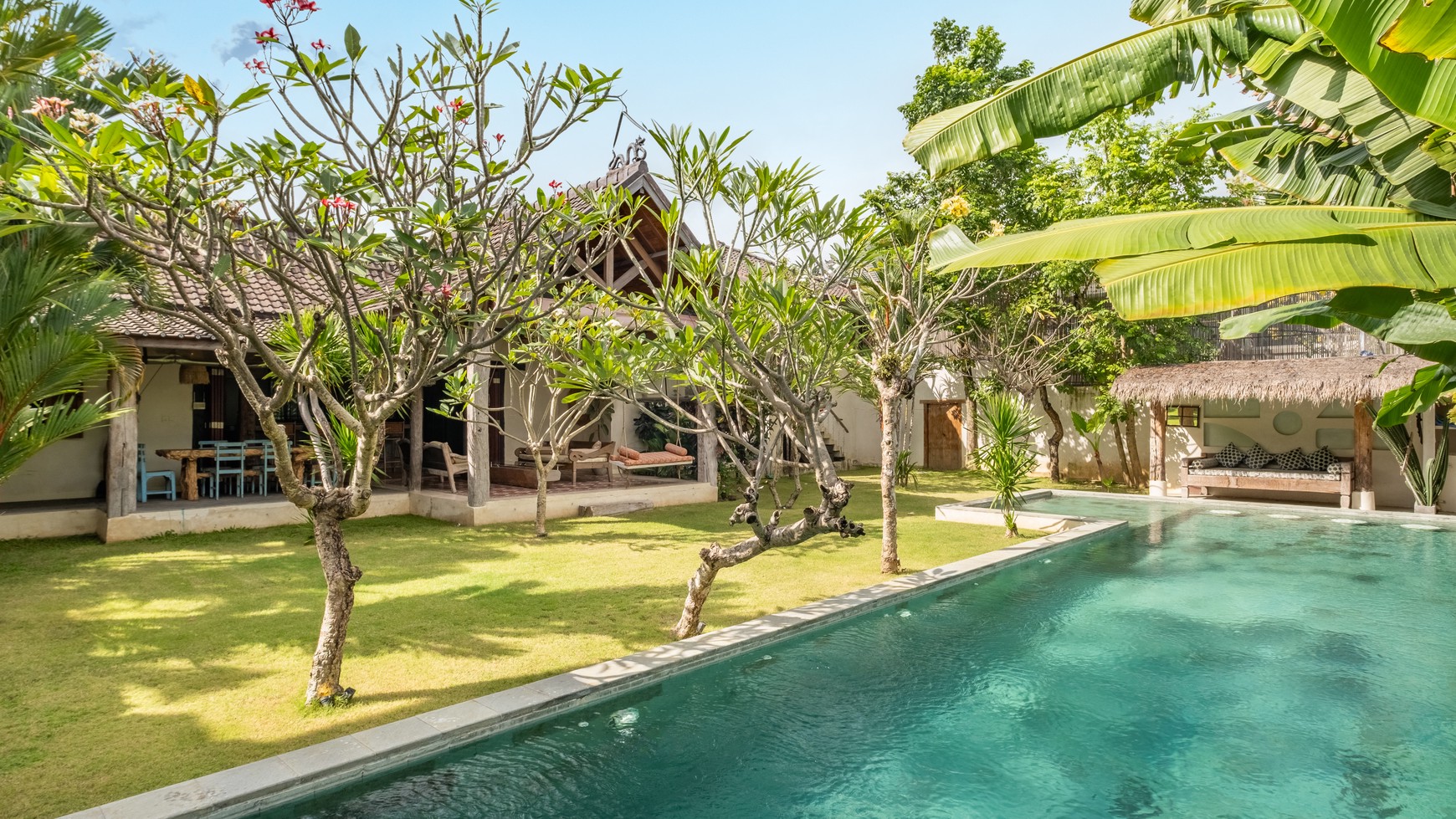 Leasehold - Stunning Traditional-Modern Mixed Real Estate in Peaceful Umalas