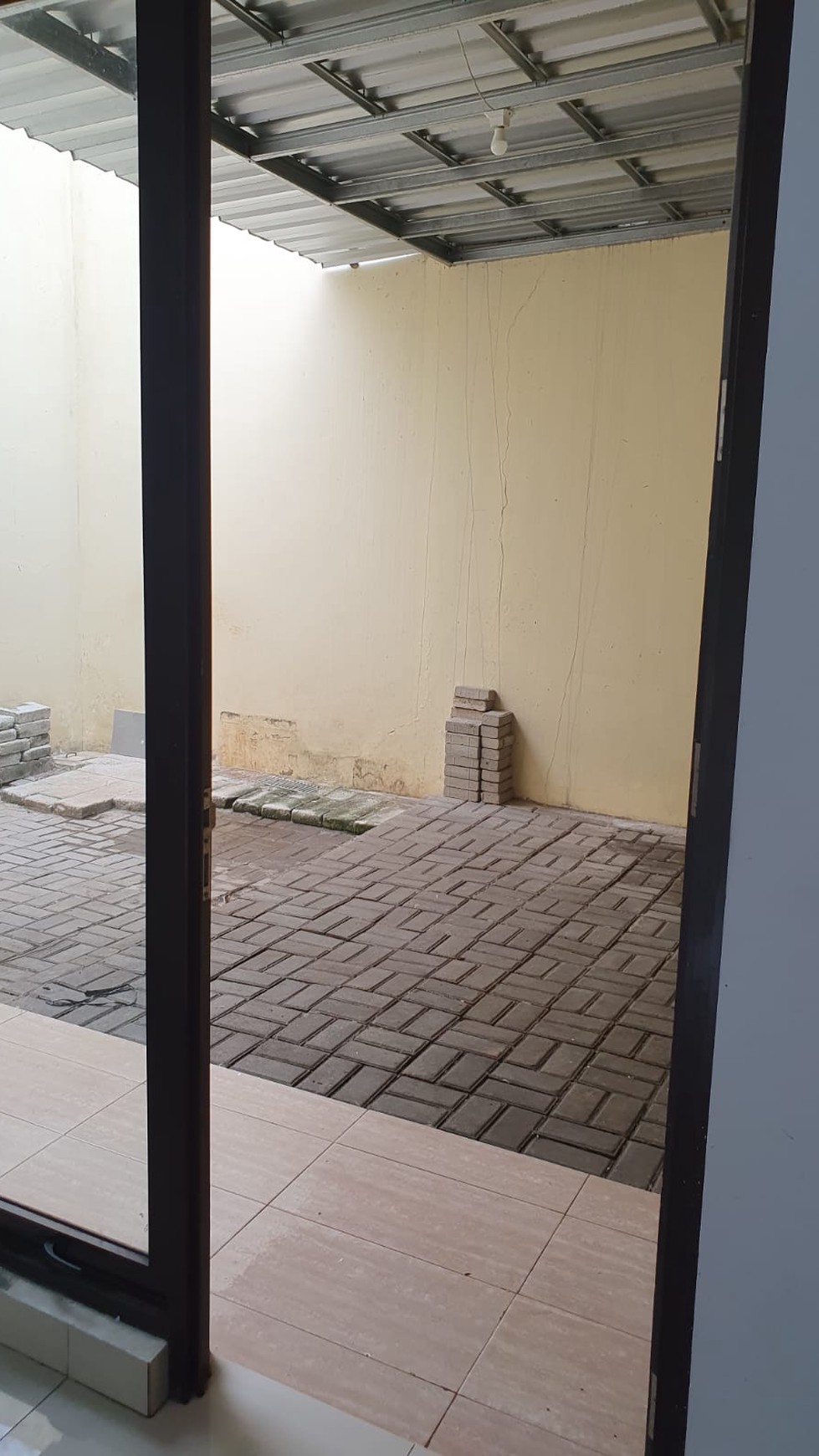 Rumah 2 Lantai di Harapan Indah Bekasi Cluster Arana