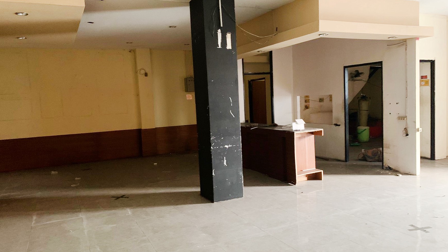 Rumah Hitung Tanah Area Cipete