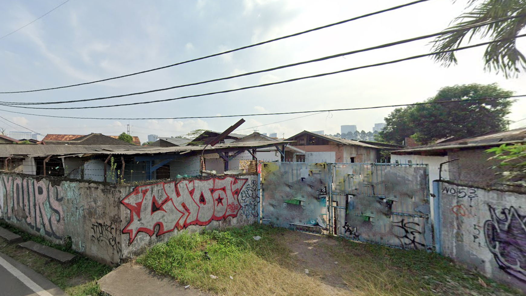Rumah Hitung Tanah Area Cipete
