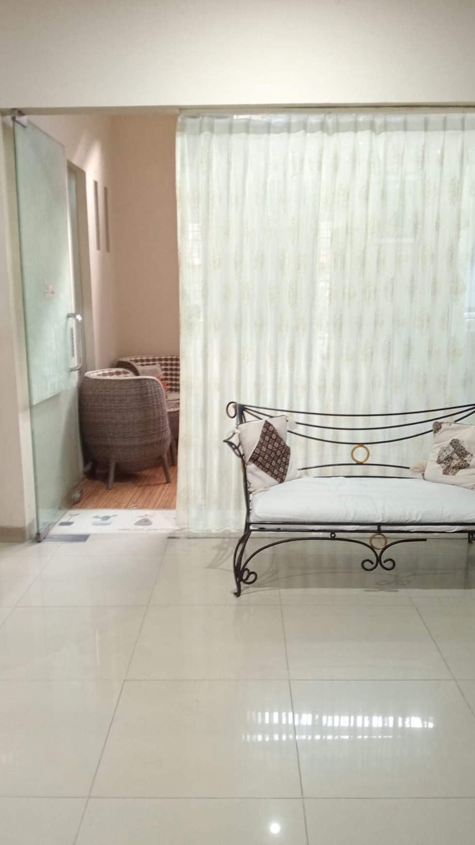 Rumah Hitung Tanah Area Cipete