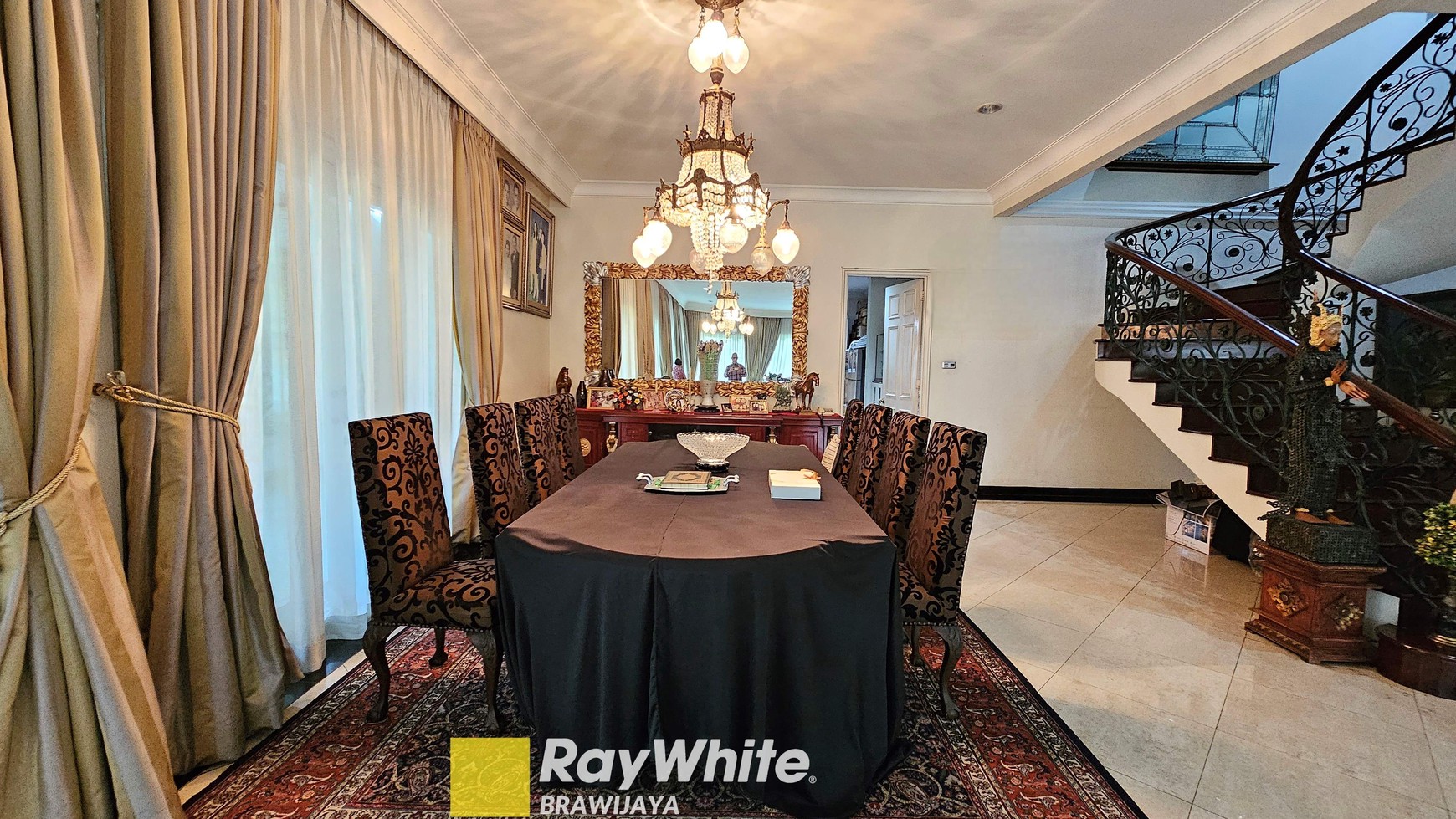 Rumah Hitung Tanah Area Cipete