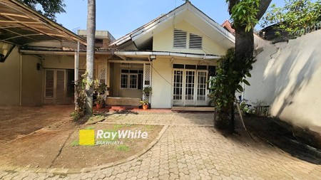 Rumah di Siaga Raya, Pejaten, Zona Commercial, Cocok buat tempat usaha