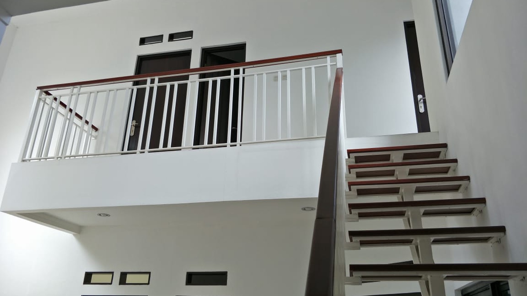 Rumah Minimalis Siap Huni dan Hunian Nyaman @Kucica, Bintaro