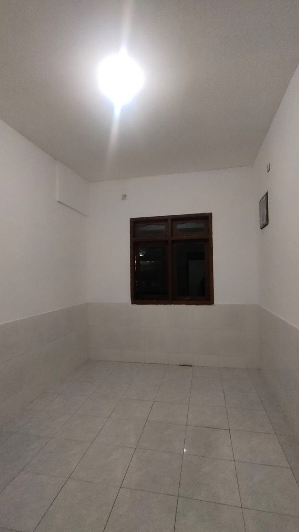 Jual Rumah 2 Kamar di Babatan Pilang Wiyung