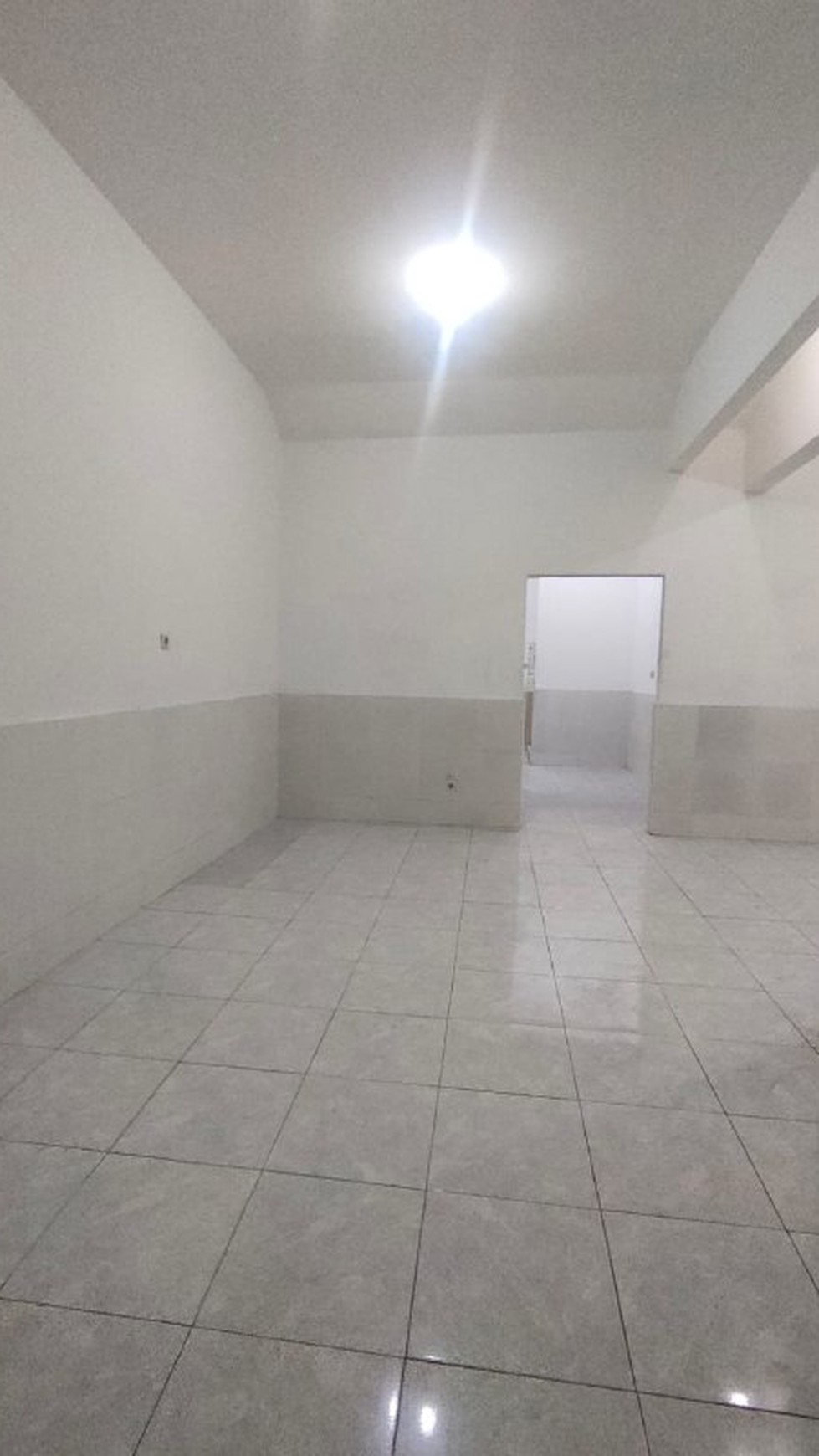 Jual Rumah 2 Kamar di Babatan Pilang Wiyung