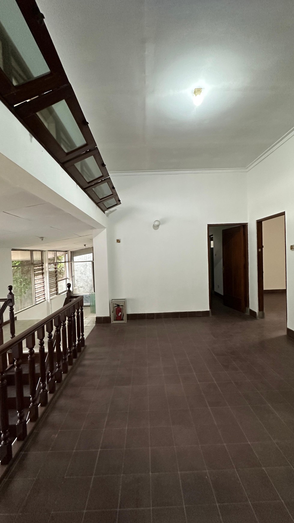 Rumah Mewah di Lokasi Premium Kebayoran Baru