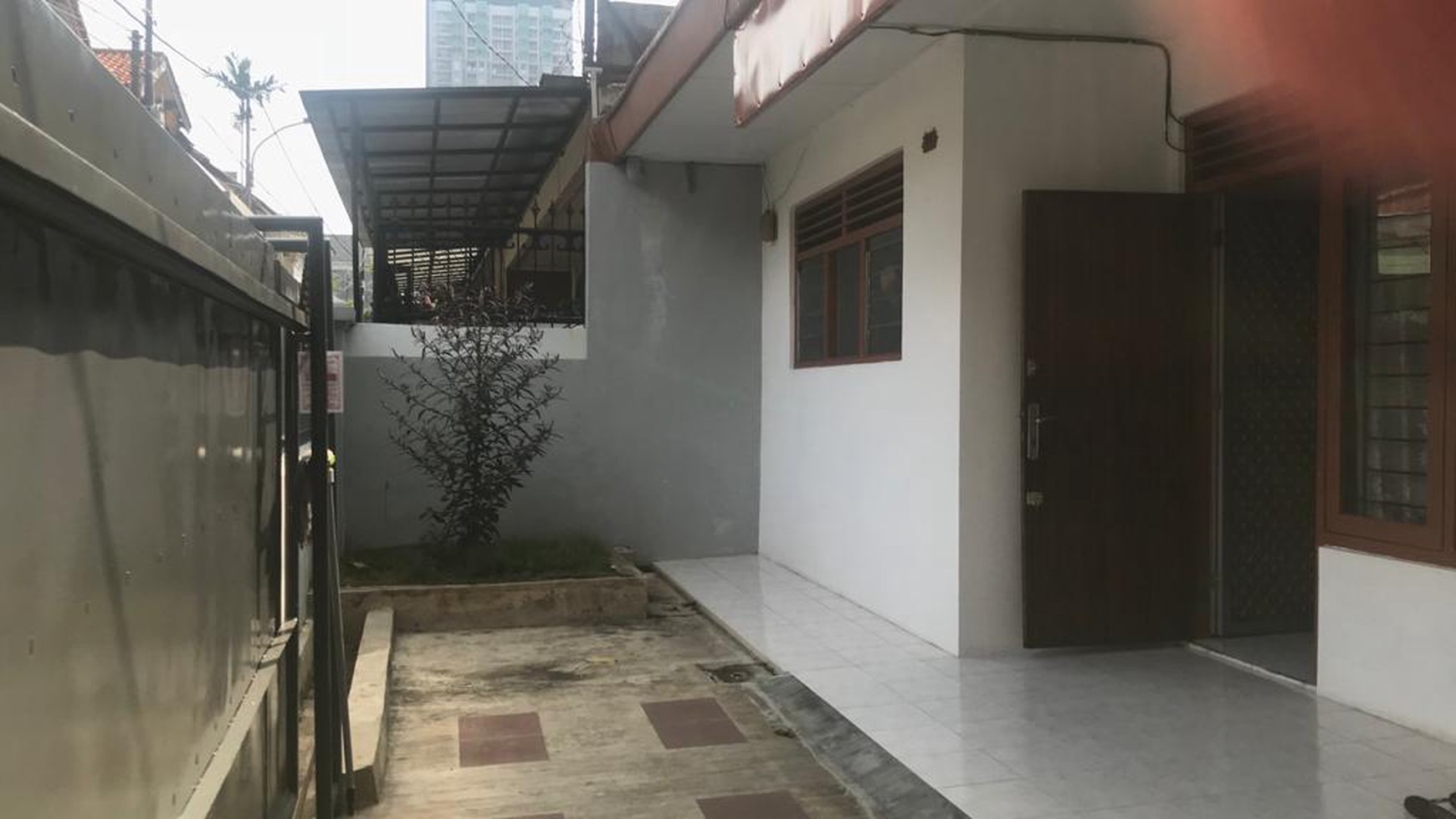 Dijual rumah di Tebet - Jakarta Selatan