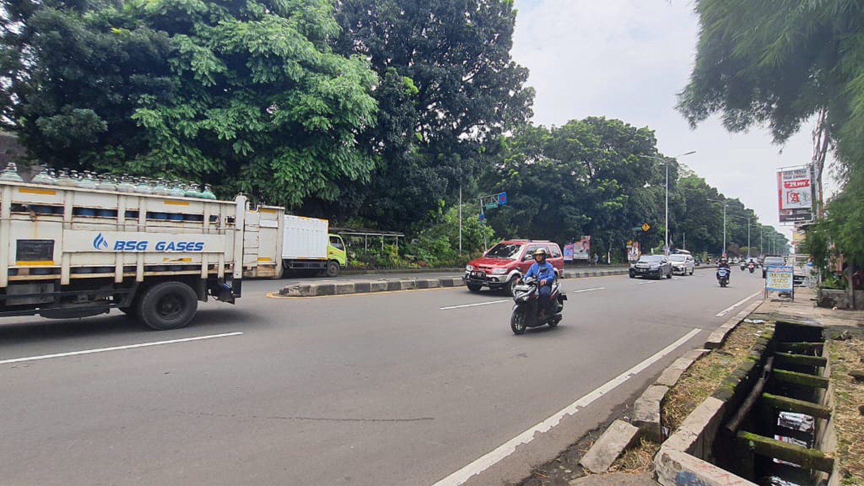 Lahan  Luas 1 Hektar di Jl. Raya Bogor KM 46 Nanggewer Cibinong Bogor 