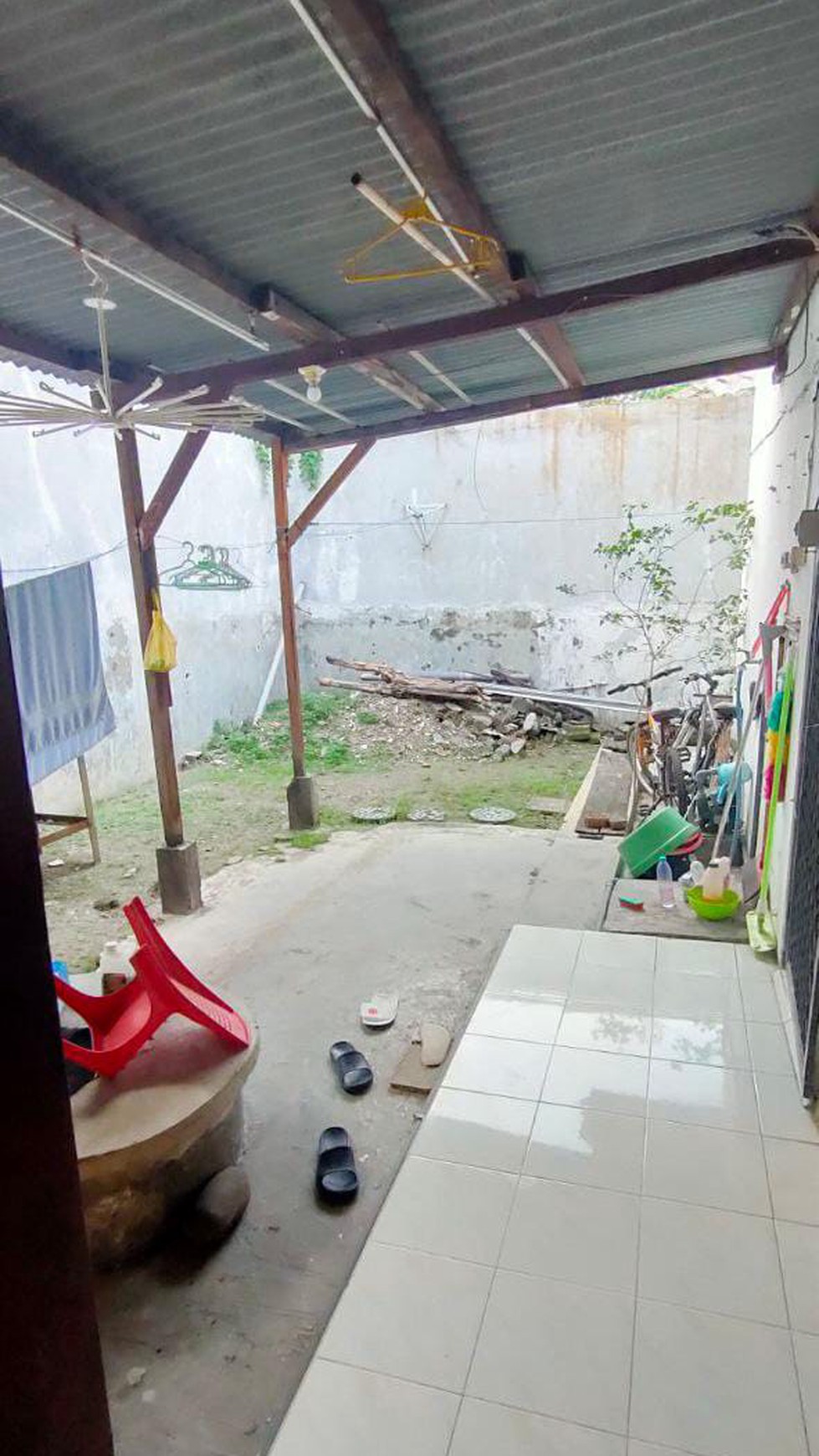 Dijual Rumah 1 Lantai di Rungkut Menanggal, Lokasi Strategis dan Nyaman