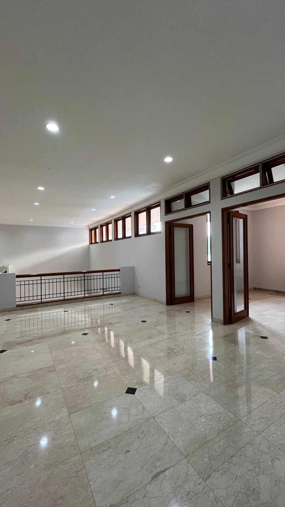  House for Rent in Kebayoran Baru