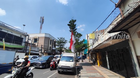 Hitung Tanah ! properti komersial pusat kota di mainroad Jendral Sudirman dekat Sudirman Street Day & Night Market