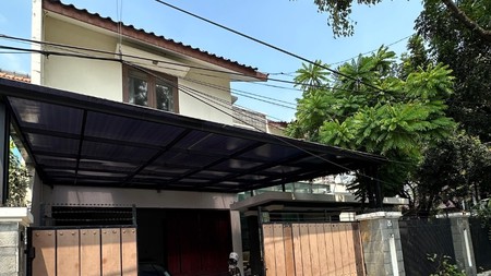 Dijual Rumah Modern Minimalis di Kebayoran Baru, Jakarta Selatan