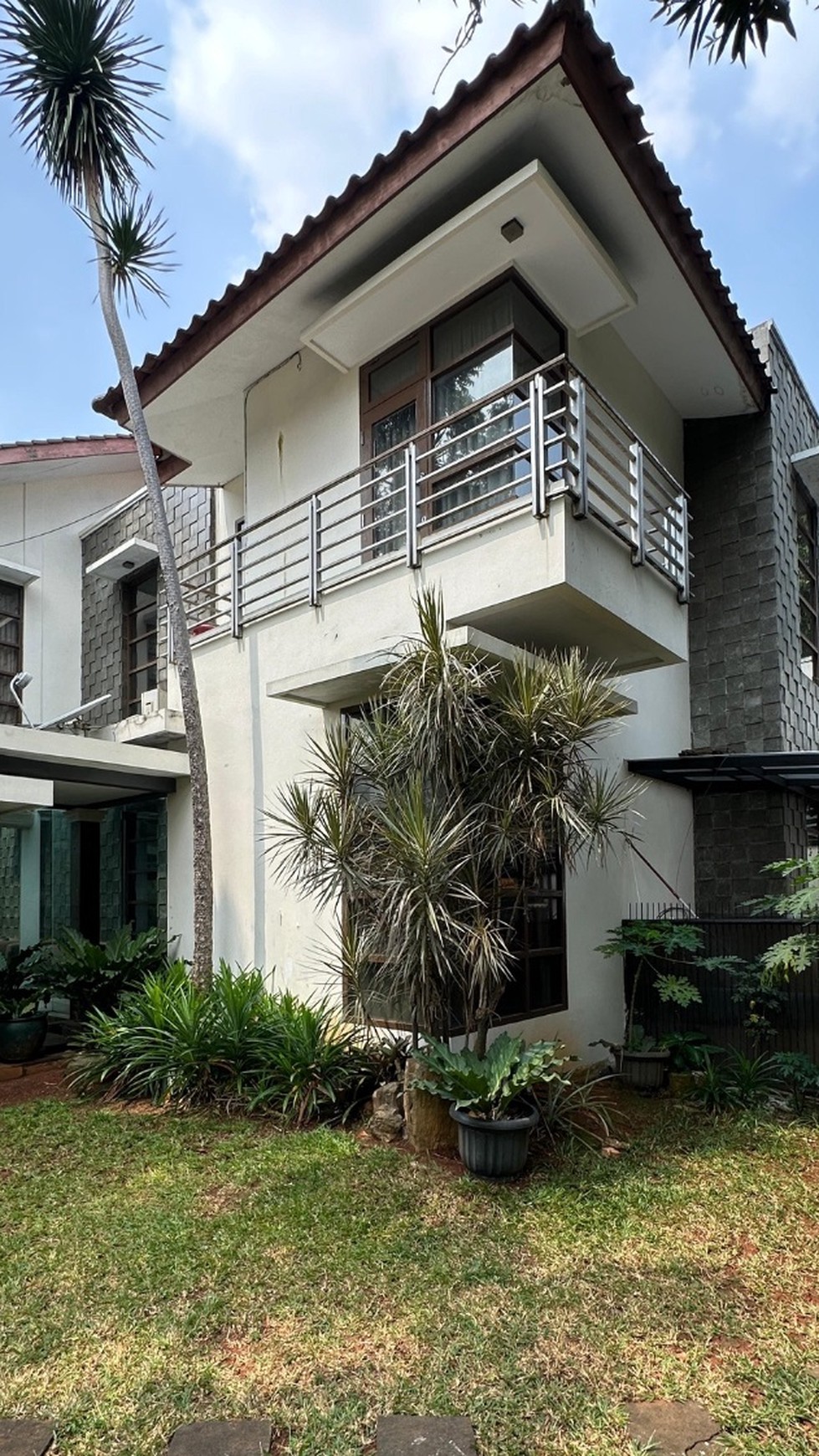 Dijual Rumah Modern Minimalis di Kebayoran Baru, Jakarta Selatan