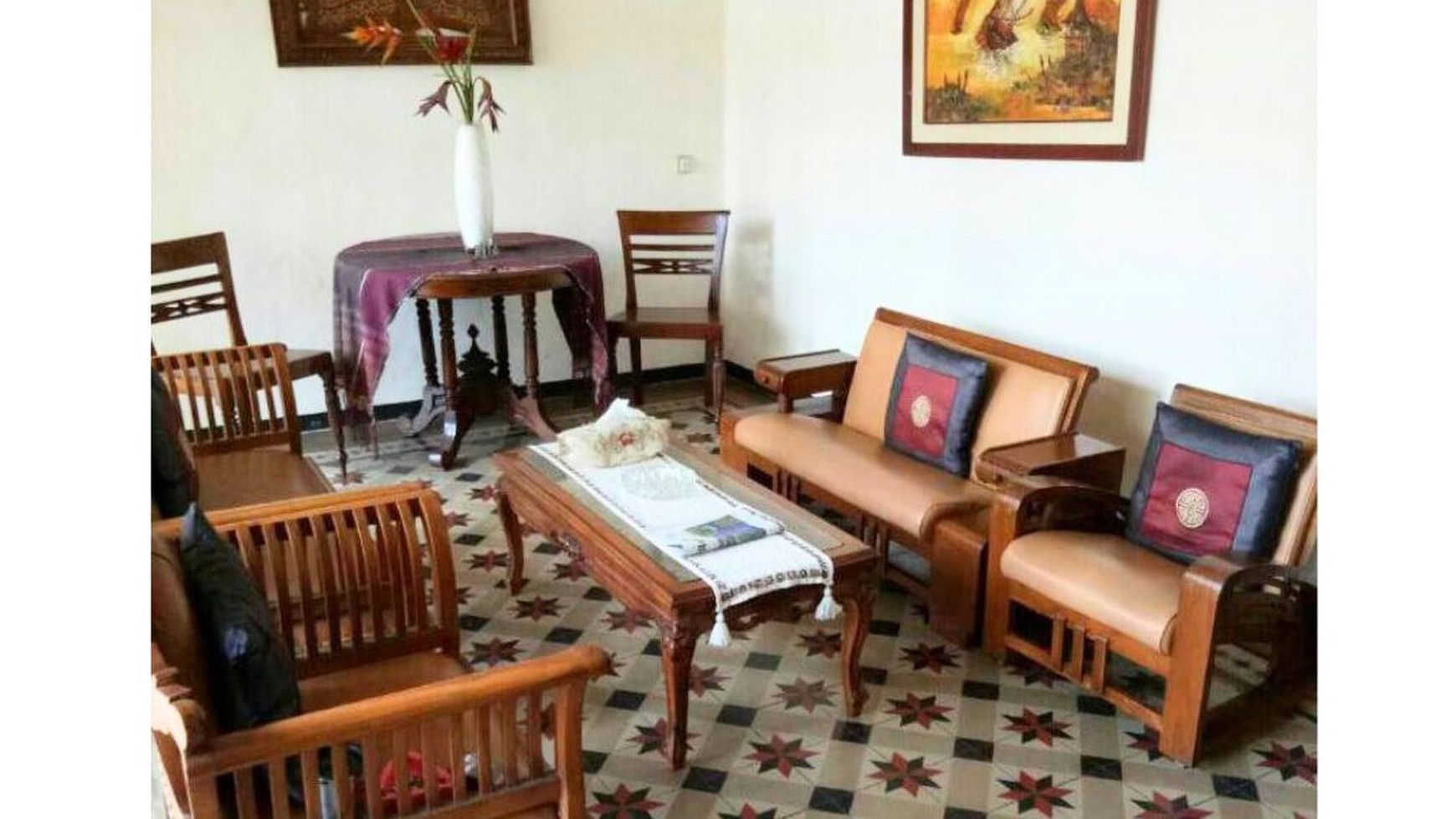 Rumah Bagus Cocok Untuk Hotel di Bandung, Jawa Barat