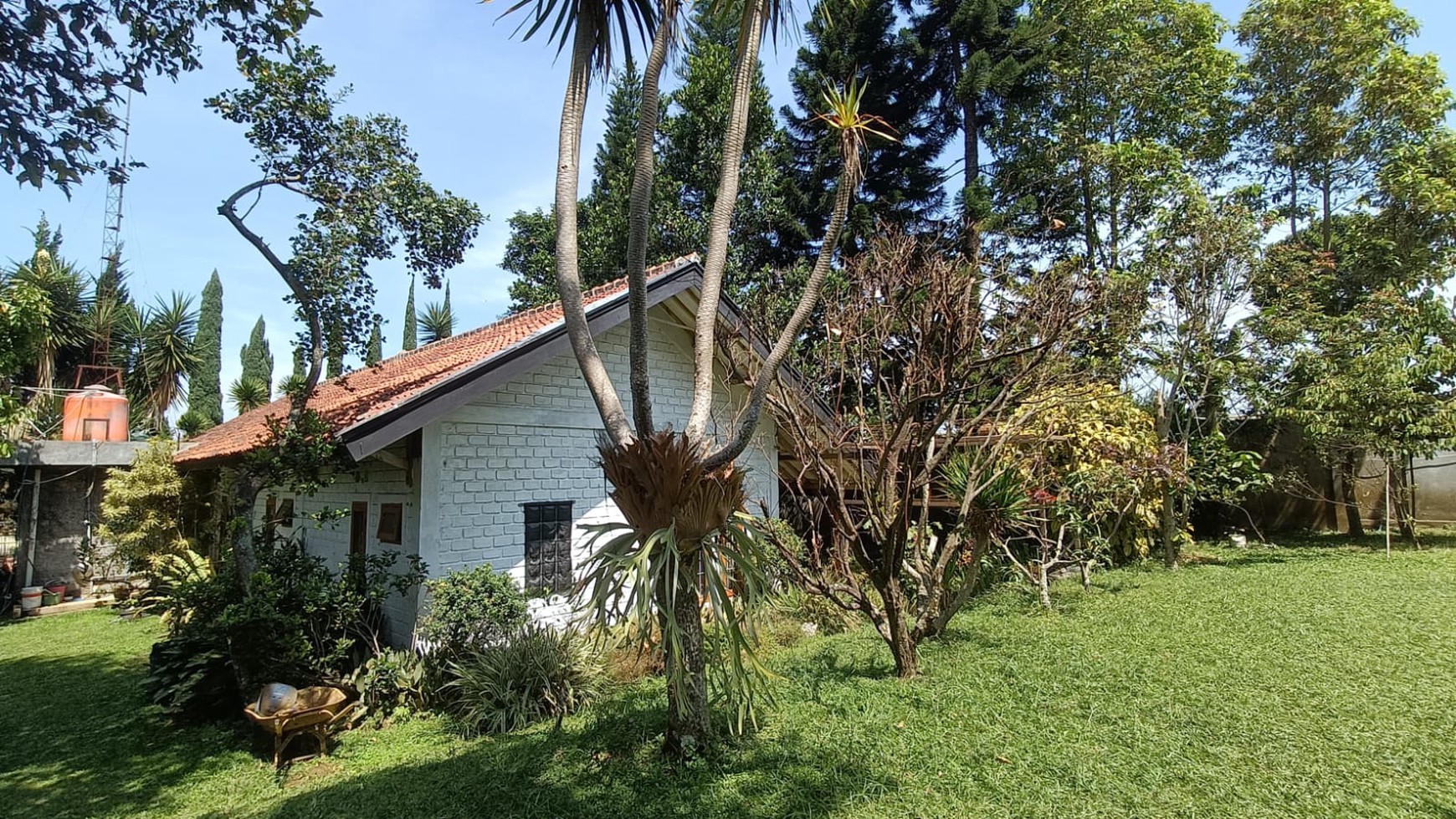 Villa Bagus Siap Pakai di Lembang