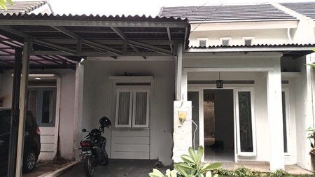 Rumah minimalis siap huni di Ciputat 