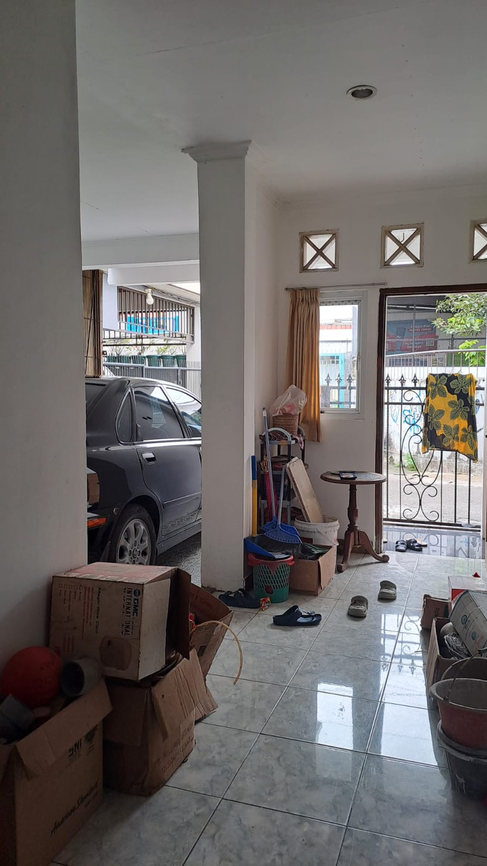 Rumah 2 Lantai Siap Huni dengan Hunian Asri @Ciputat