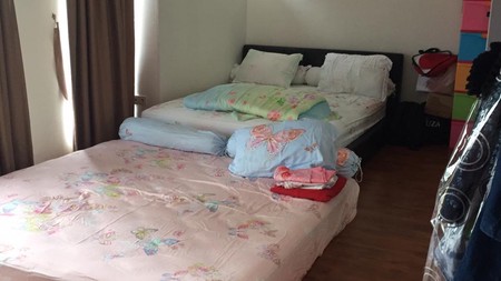 Dijual rumah nyaman diriver valley, lebak bulus