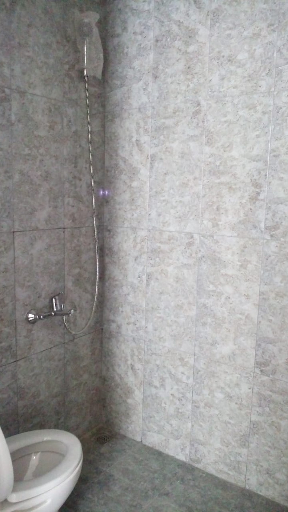 Dijual rumah baru di jakarta selatan.