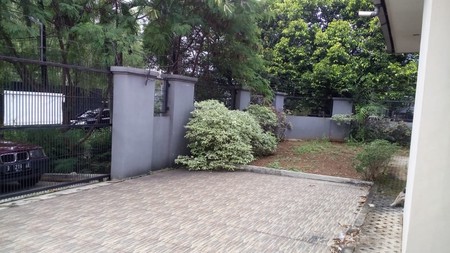 Dijual murah rumah hook di pondok indah, jaksel.