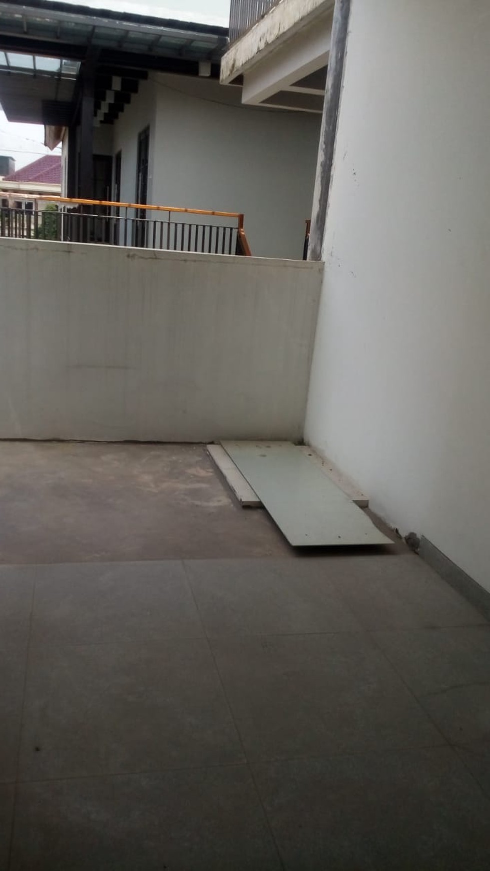 Dijual brand new house dalam cluster di veteran bintaro, jakarta selatan.