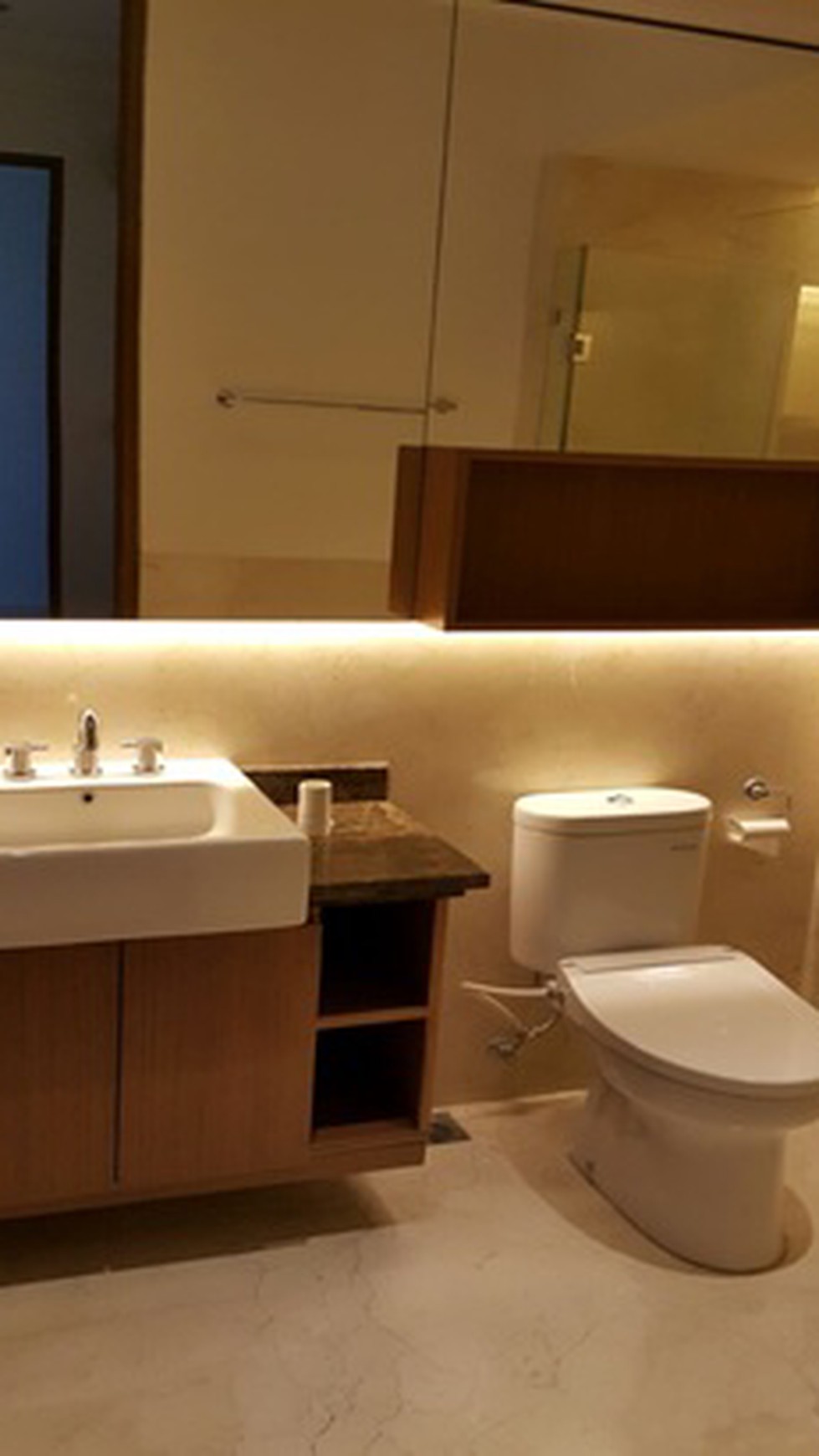 Dijual brand new luxury house di pondok indah, jakarta selatan