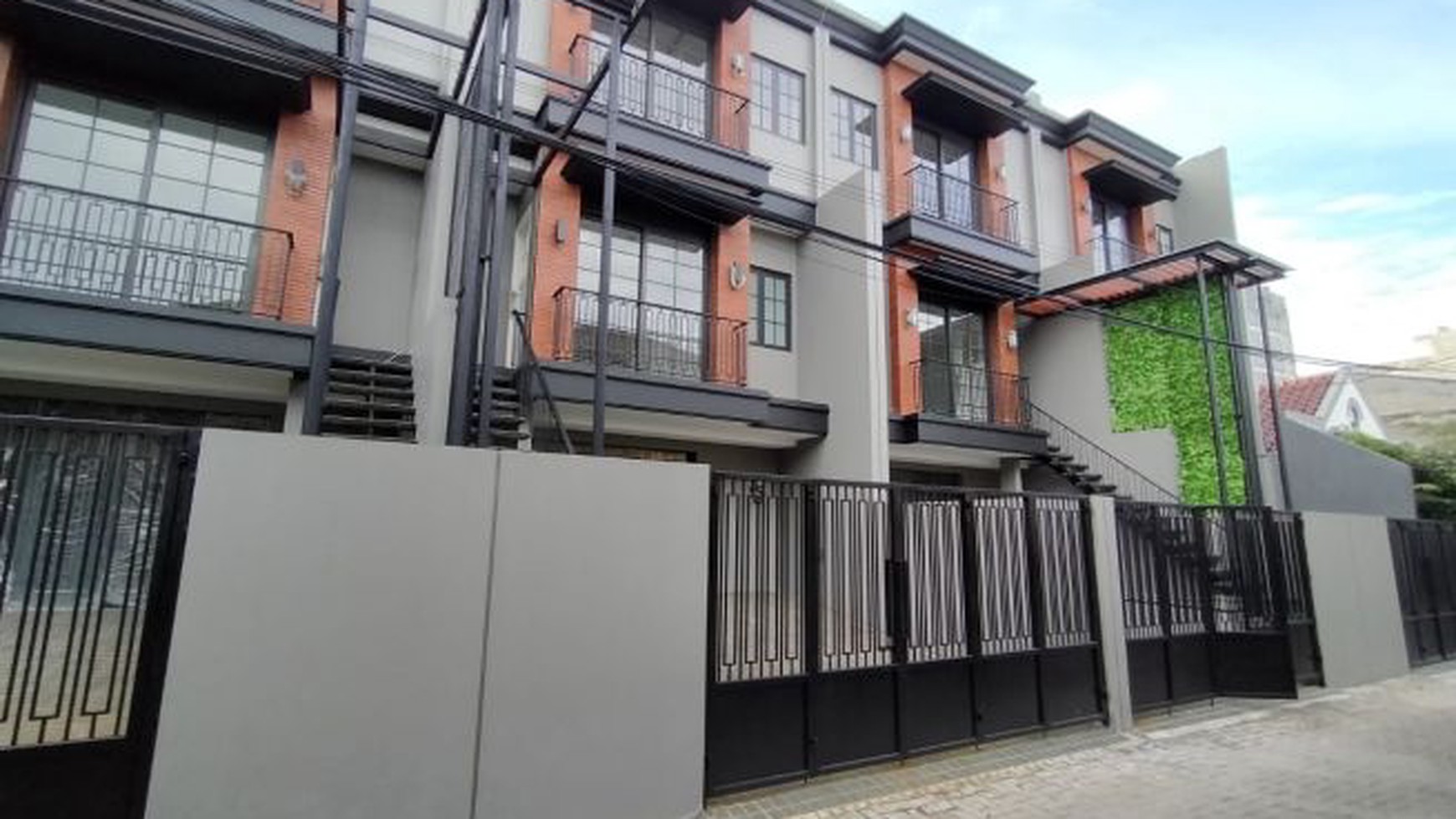 Dijual rumah baru 1 terbaik di cilandak-fatmawati, jakarta selatan.