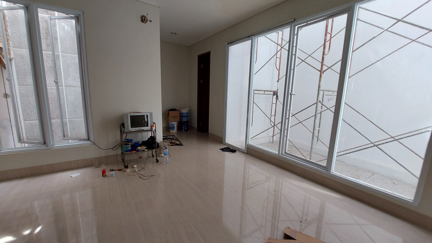 Brand new house at kemang with pool, jakarta selatan.