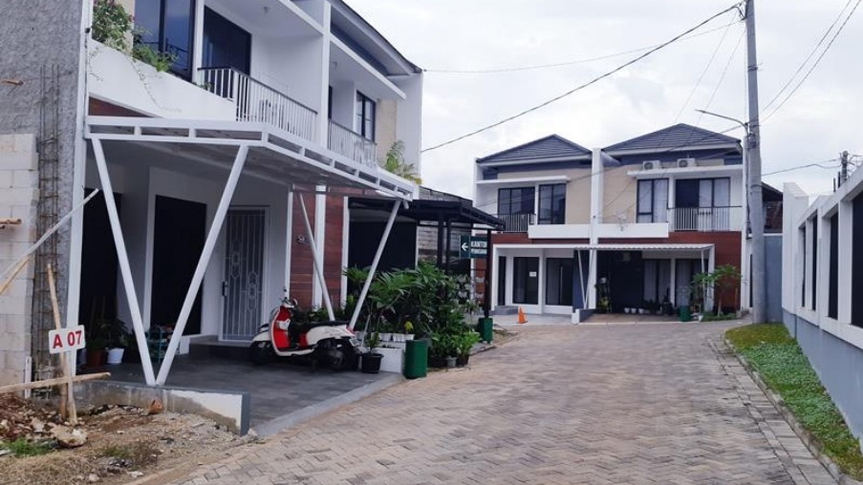 Brand new cluster at bintaro jurang mangu