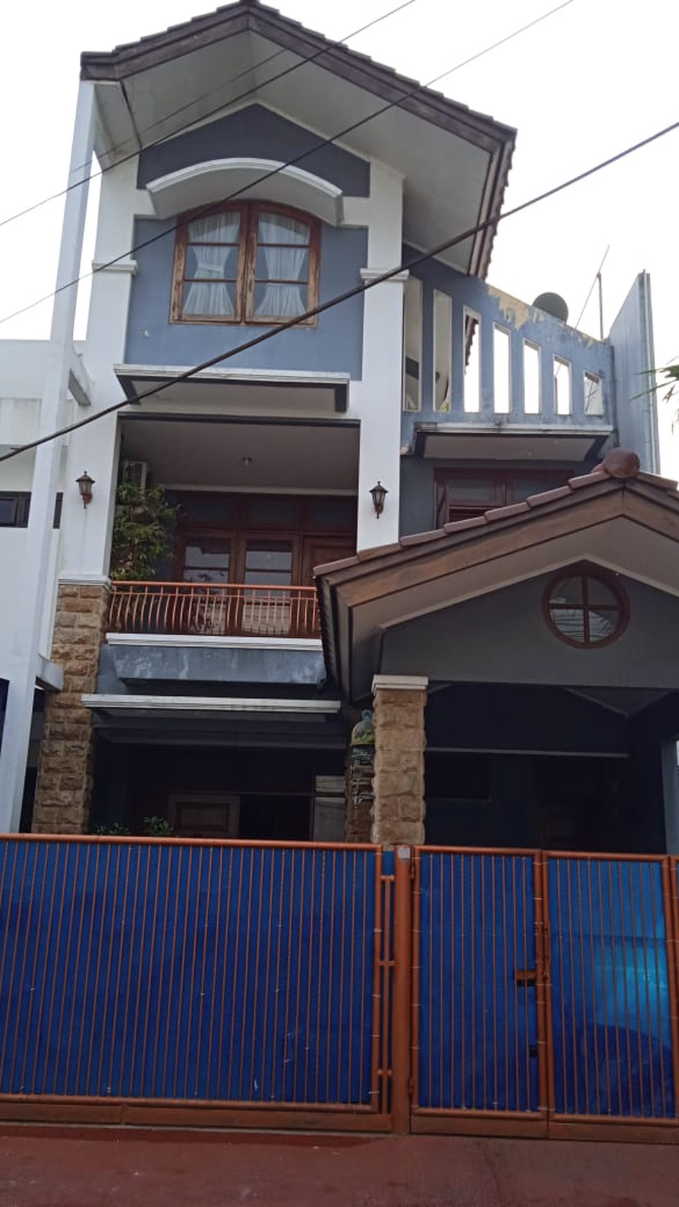 Dijual rumah bagus di pondok indah, jakarta selatan