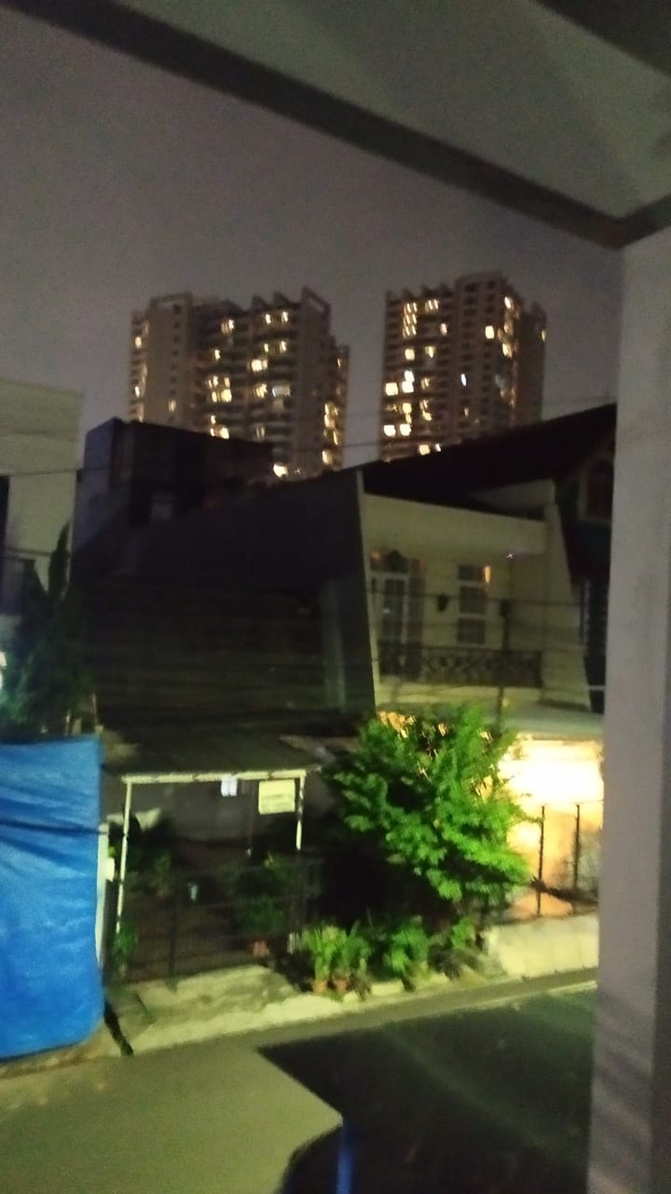 Dijual rumah bagus di pondok indah, jakarta selatan