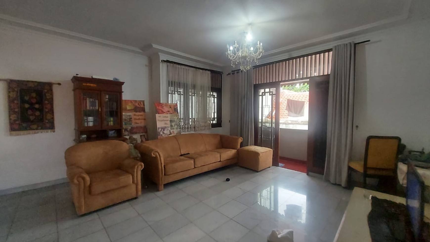 Rumah dalam komplek eklusif kebayoran baru, bulungan. jakarta selatan.