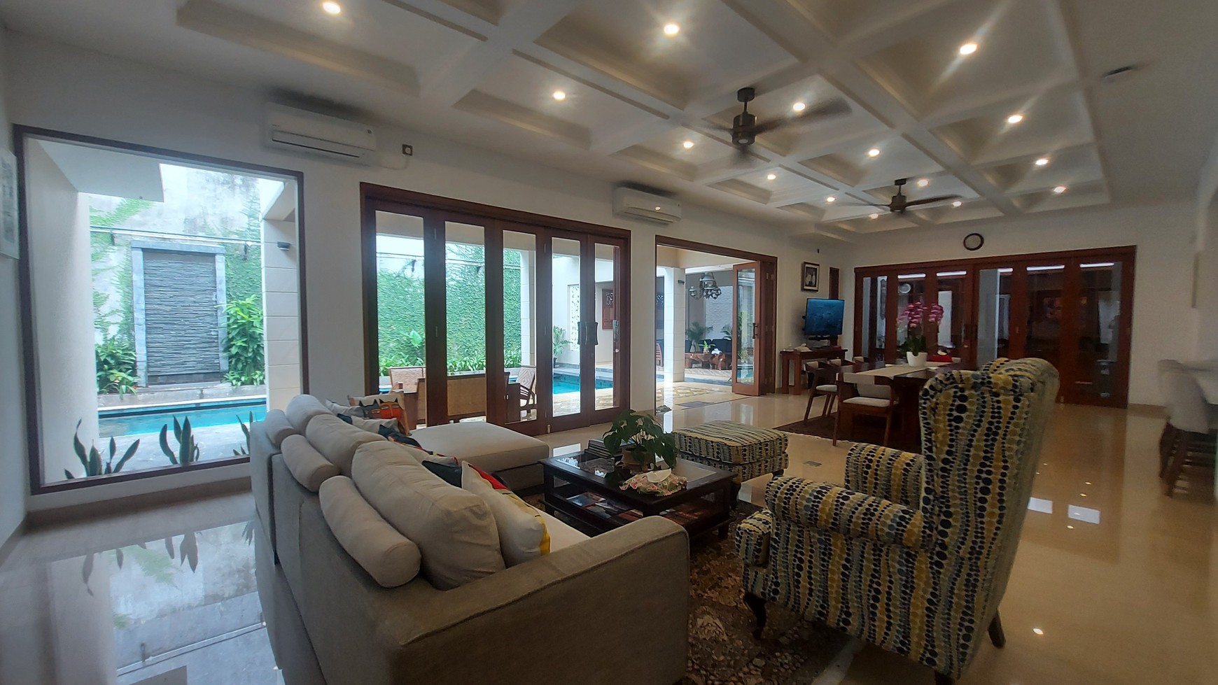 Rumah resort style di cipete selatan jakarta selatan