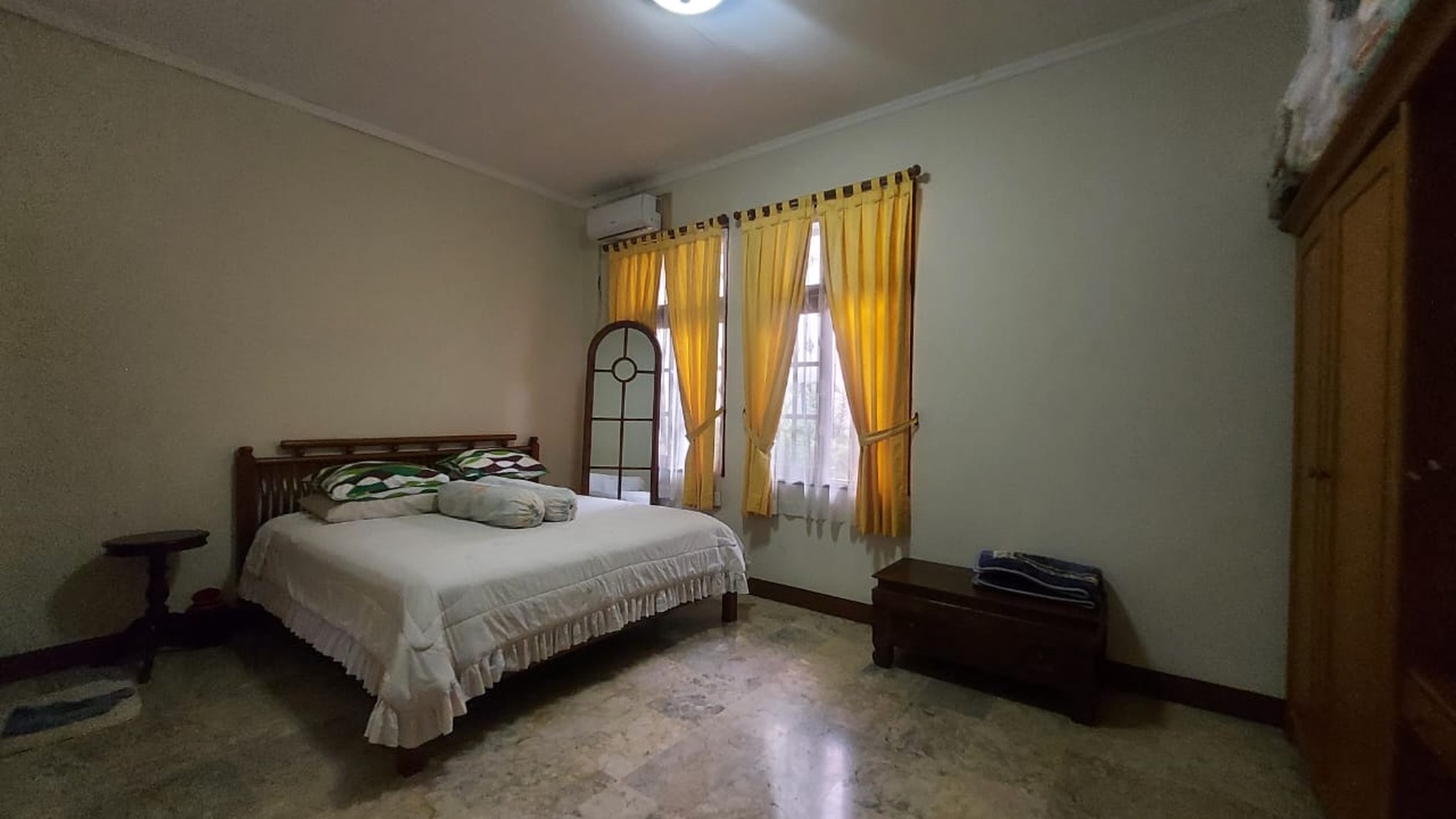 Rumah nyaman dalam perumahan Pejaten Mas jksel