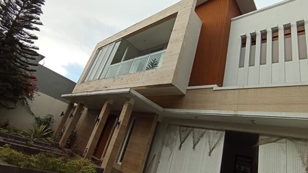 Brand new modern house in kemang jaksel.