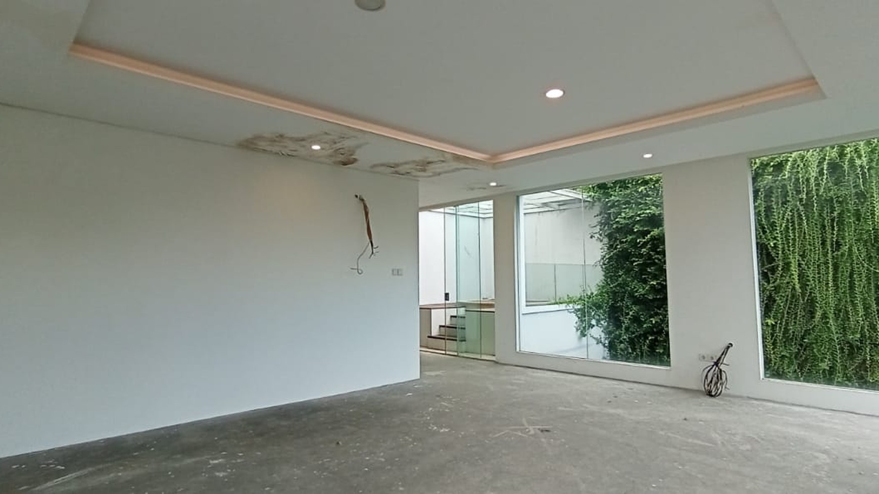 Brand new modern house in kemang jaksel.