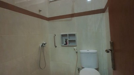 Rumah layak huni blok A kebayoran baru jaksel
