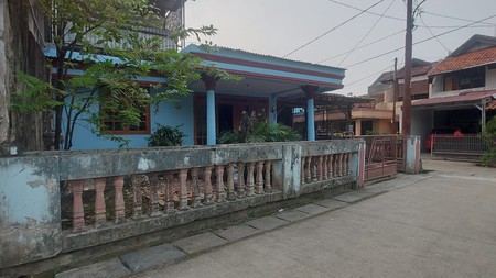 Rumah dalam perumahan jaka Kencana bekasi