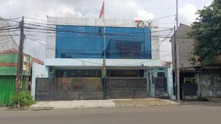 Gedung Mini, Raya Keradenan Kp. Tunggilis Bogor, Luas 200m2